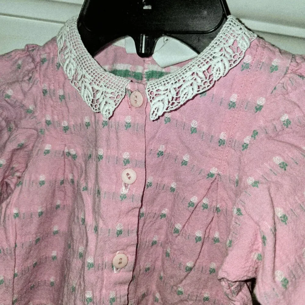 Oshkosh 2001 3/6m Vintage Pink All Over Tiny Flowers Button Lace Collar Romper